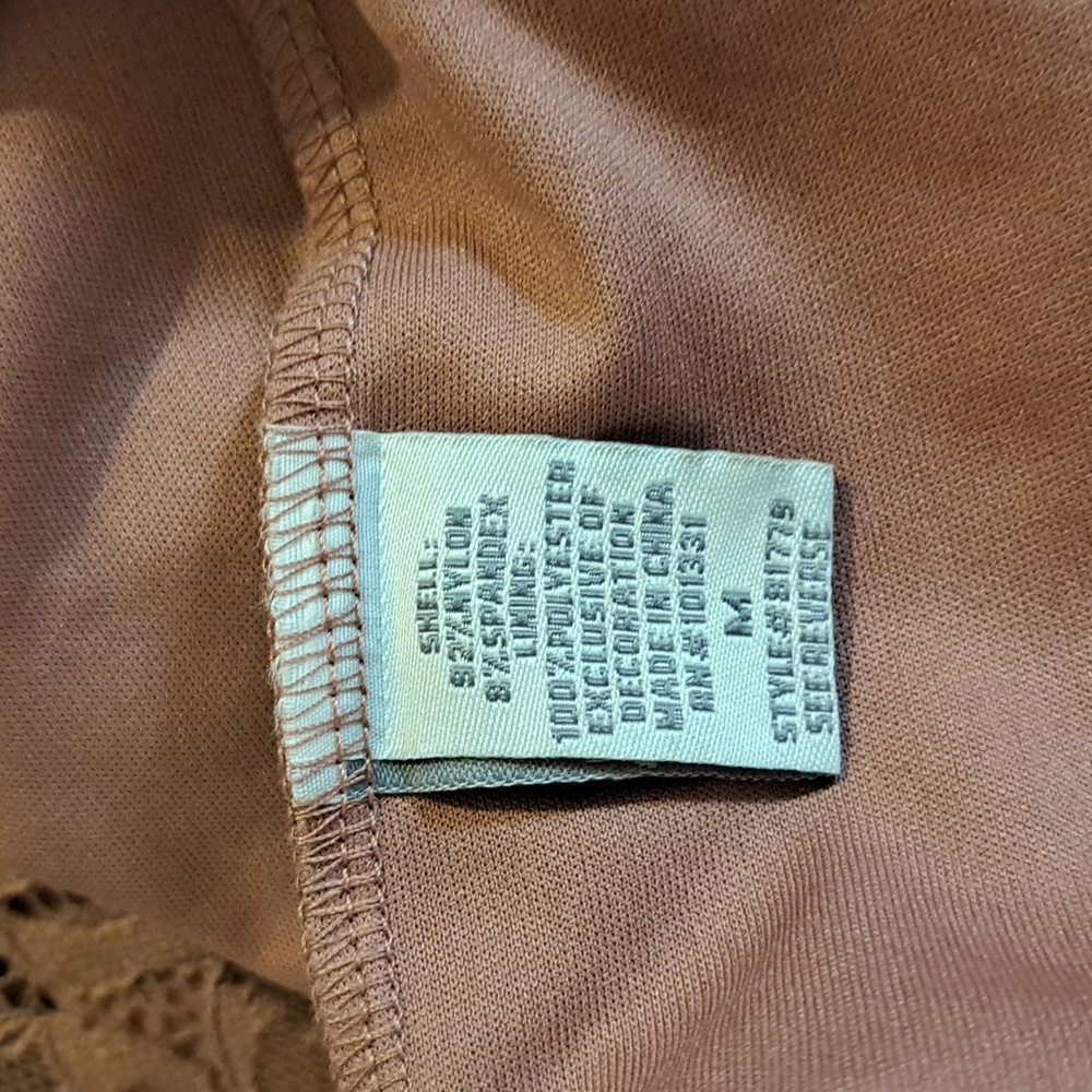 Charlotte Russe Lace Halter Dress, Pinkish Brown, Womens Junior M - Picture 5 of 5